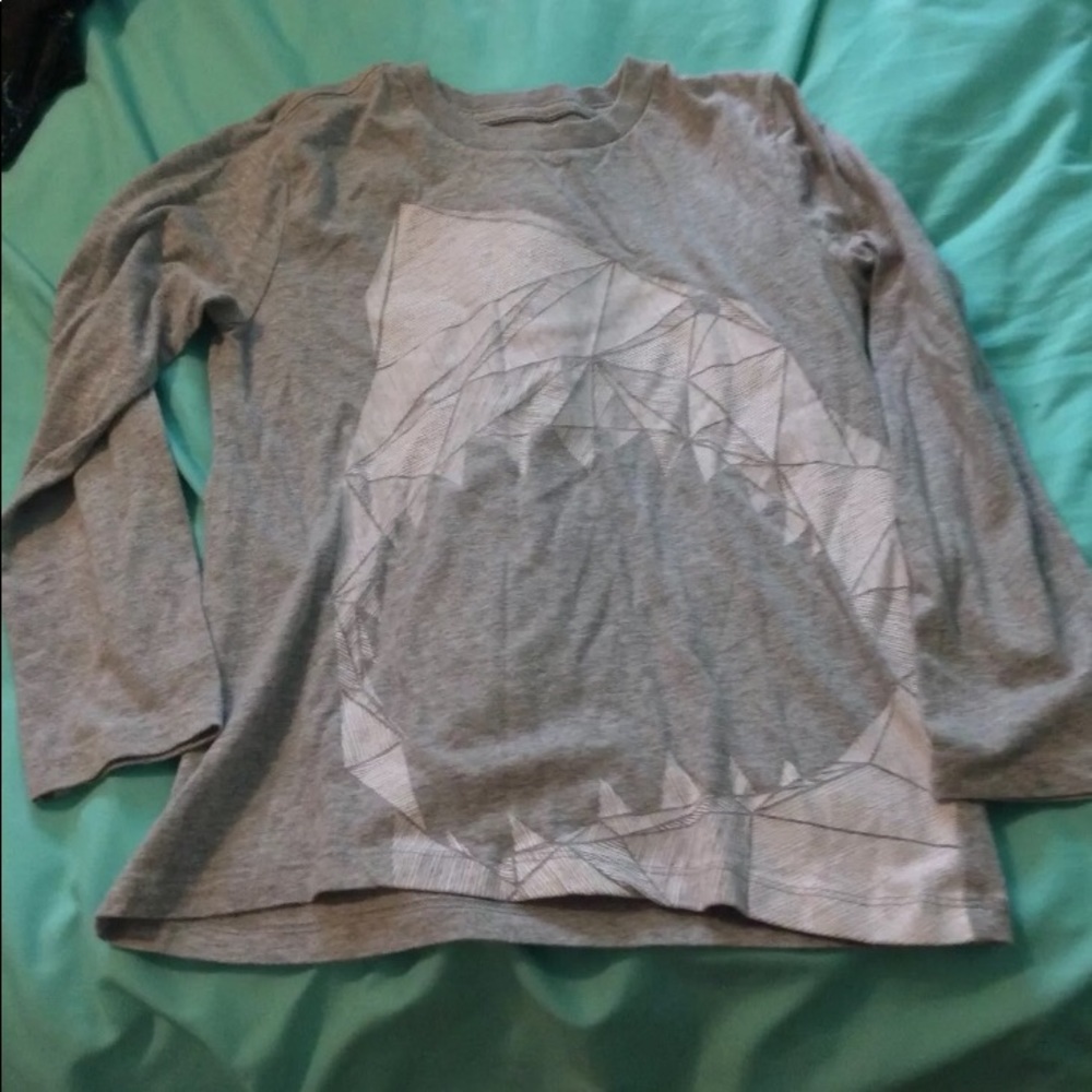 Boys shirt size 7/8